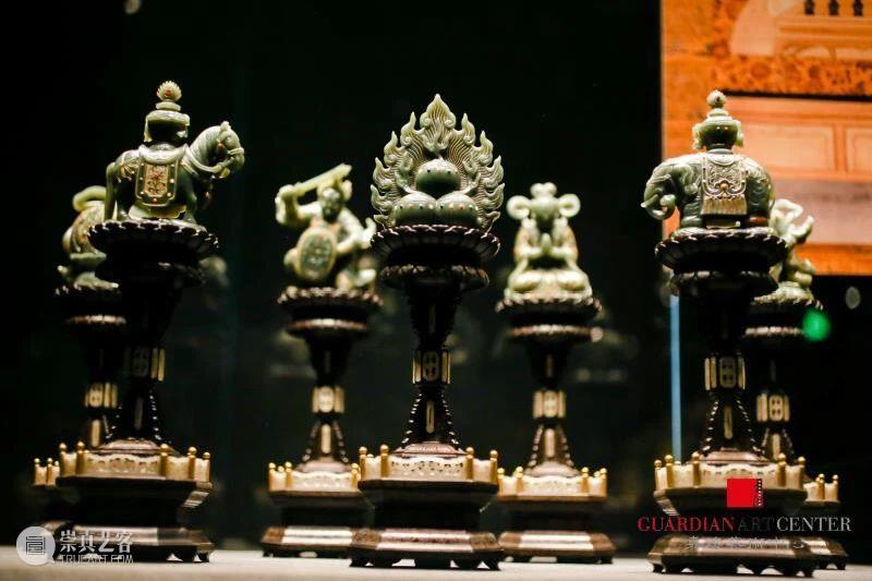 GAC展览 |故宫博物院x嘉德艺术中心联袂呈现《妙宝庄严——故宫博物院藏法器展》 嘉德艺术中心 故宫博物院 妙宝庄严——故宫博物院藏法器展 GAC x嘉德艺术中心 嘉德艺术中心联合主办 嘉德艺术中心 宫廷 器座 之后 开幕式 崇真艺客